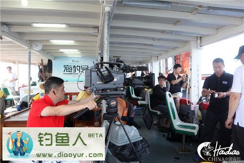 四海频道和CCTV拍摄组准备完毕