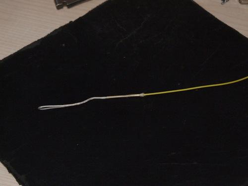 【钓鱼】图示飞蝇主线安装连接线圈的方法