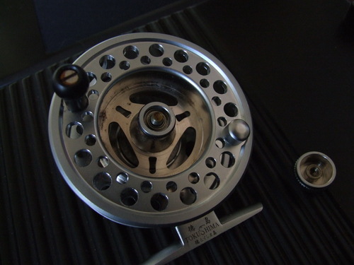 【钓鱼】图示飞蝇轮左右手互调方法