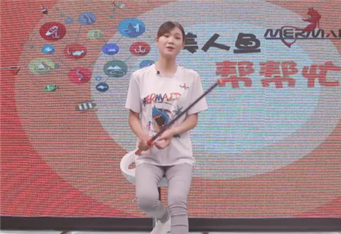 选钓竿好似选女盆友 哪有信手拈来说钓就钓 [视频]