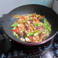 鱼的做法：吃货推荐的锅贴鱼最开胃