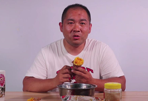 鱼饵君 螺鲤搭配红薯蜂蜜 野钓防小鱼闹漂有奇效 [视频]