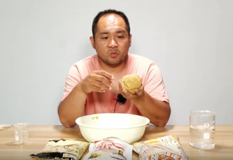 鱼饵君 夏季钓鲫鱼 可以用这三款饵料搭配 [视频]