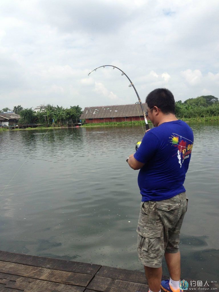 泰国曼谷鱼塘钓巨物的快乐旅程 - 钓鱼人