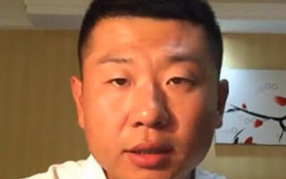 钓鱼微直播：贾东普传授黑坑钓生口鱼抢鱼技巧 [视频]