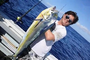 海钓玩家：一个人的旅行2 悉尼海域数猎鬼头刀 [视频]