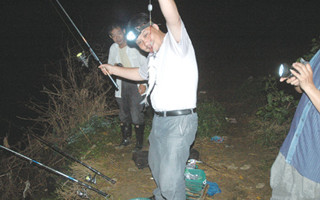 浅谈南方初冬野外夜钓的技巧