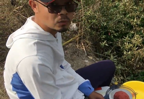 户外老曹 错误的钓鱼姿势会损害你的健康 [视频]