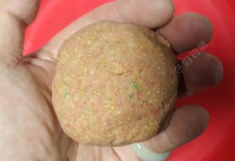 自制饵料配方酒米窝，诱鱼效果真不错