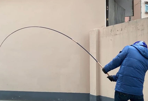 科学钓鱼 一百元不到的鱼竿怎么样 结果令人意外 [视频]