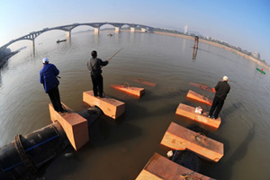 手竿作钓湘江流域的三种钓法技巧