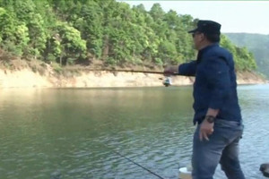 《渔乐工作站》浙江行之宁波（一）矶钓竿远投法 [视频]